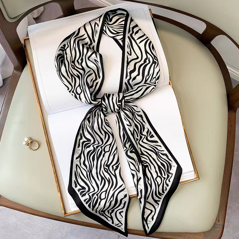 Luxe Zebra Print Zijden Vierka - Luxury Bags Expensive recensie en prijs