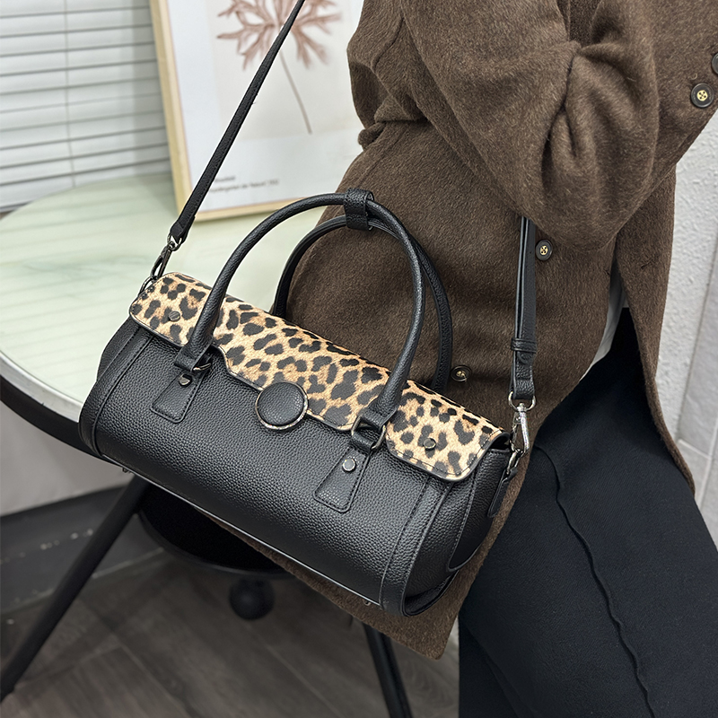 Vintage luipaardprint patchwor - Luxury Bags Vegan recensie en prijs